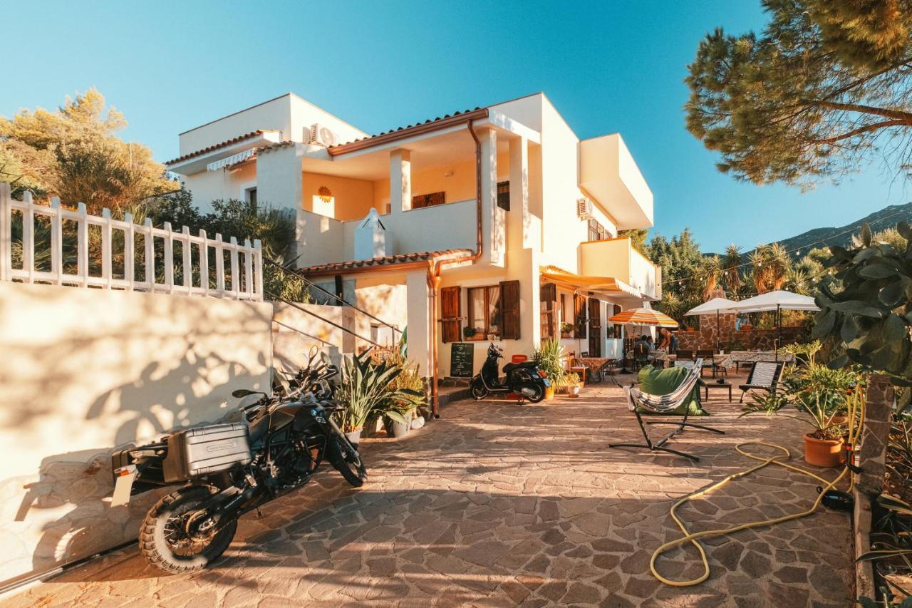 Villa Bella Salmagi - Surya Sardinia Holidays & Yoga Capitana Exterior foto