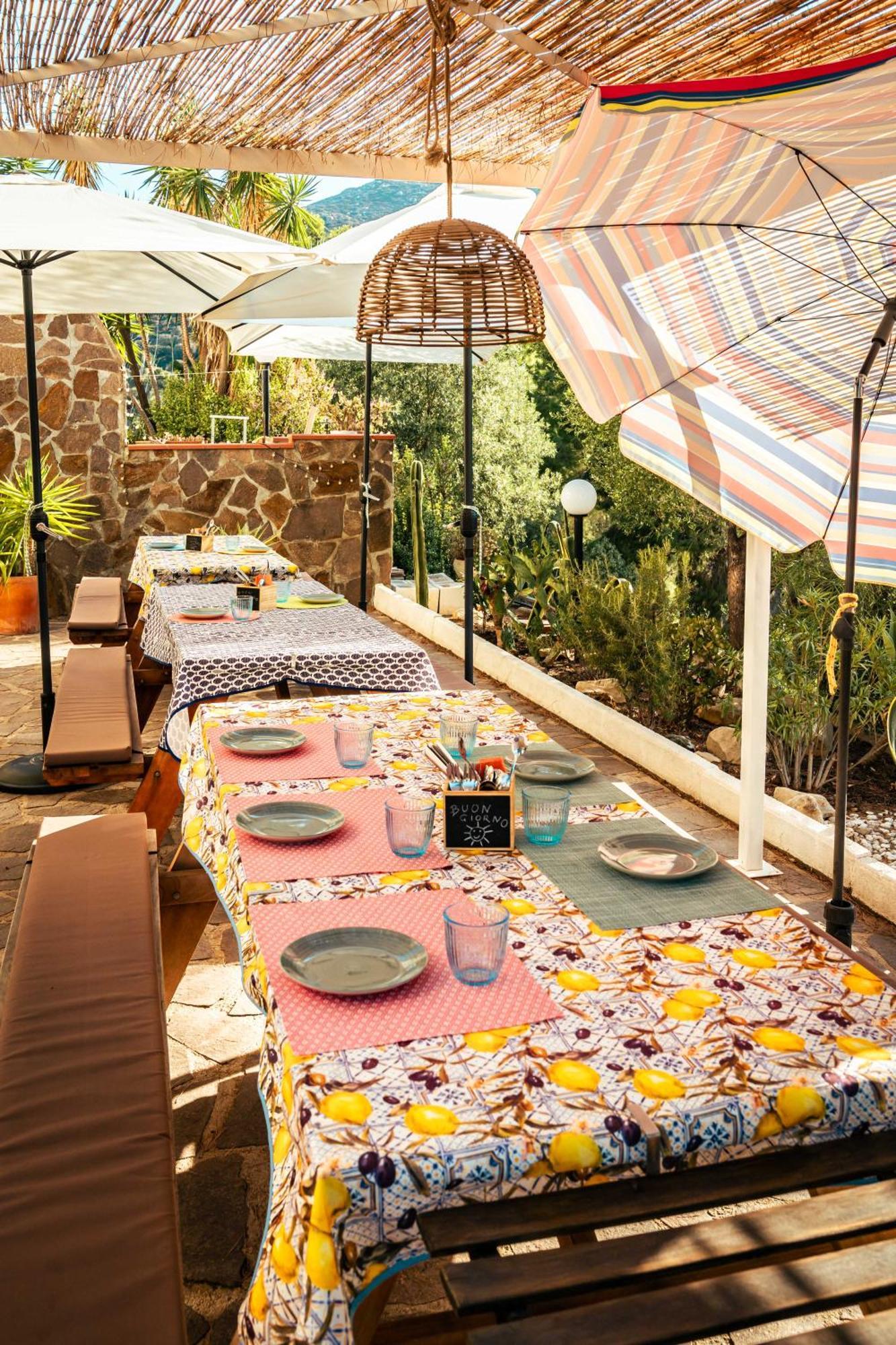 Villa Bella Salmagi - Surya Sardinia Holidays & Yoga Capitana Exterior foto